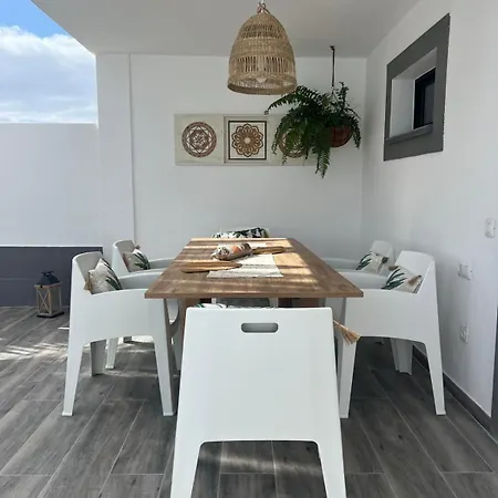 Sara By Casa Naturaleza Villa